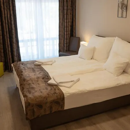 فندق Budapest Airport Eprespark فيتْشيش