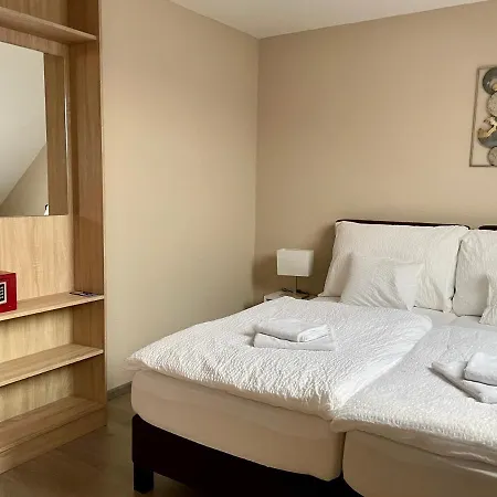 Budapest Airport Eprespark فندق