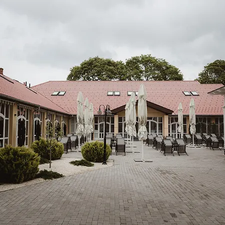 Budapest Airport Eprespark מלון