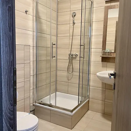 מלון Budapest Airport Eprespark וסס