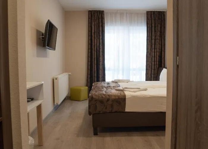 Hotel Budapest Airport Eprespark 3*
