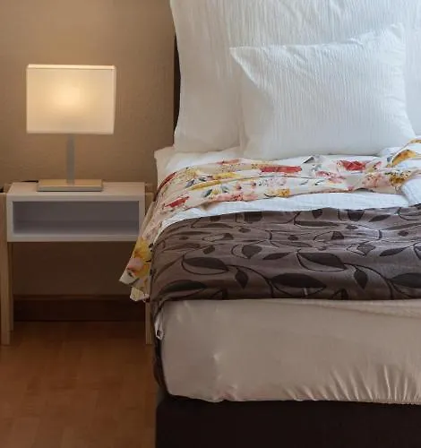 Budapest Airport Eprespark 3* Vecsés