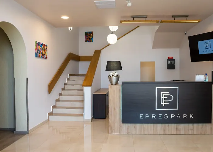 Budapest Airport Eprespark 3* 베체스