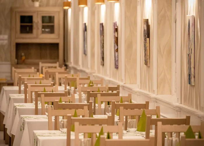 Hotel Budapest Airport Eprespark 3*